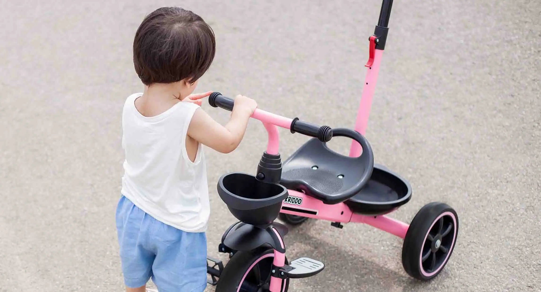 Foldable Tricycles: Toddler Travel Game-Changer