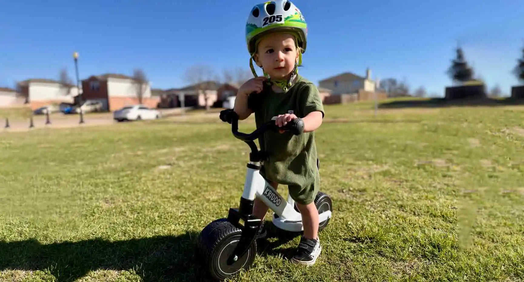 Baby Walkers vs. Baby Balance Bikes: Which One Truly Helps Your Child Grow?