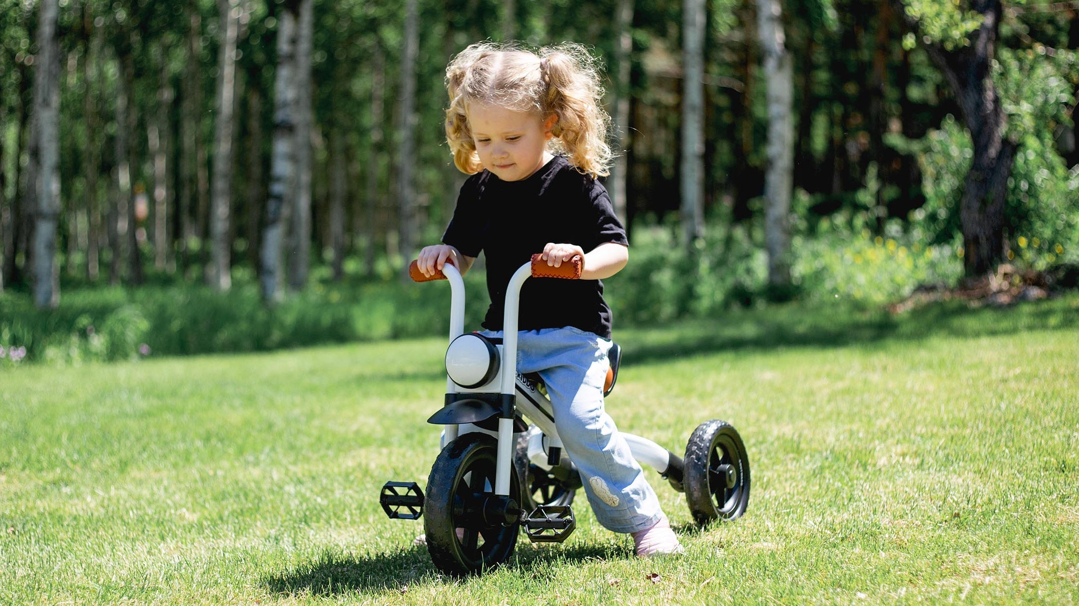 Team Sports vs Individual Sports: Which Is Better for Your Child?
