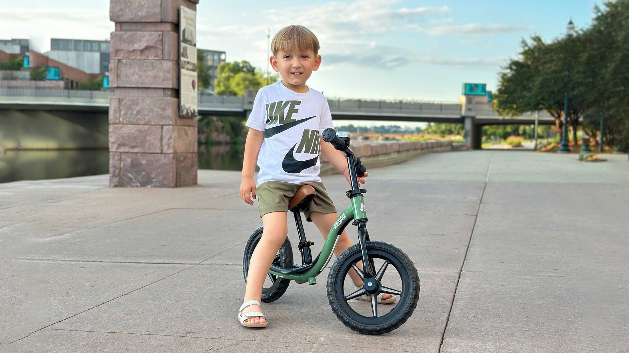 8 Activities to Keep Kids Engaged: Fun Ways to Get Children Moving