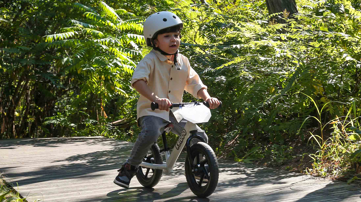 Sports Parents: How to Support Your Child Without Taking Over the Game
