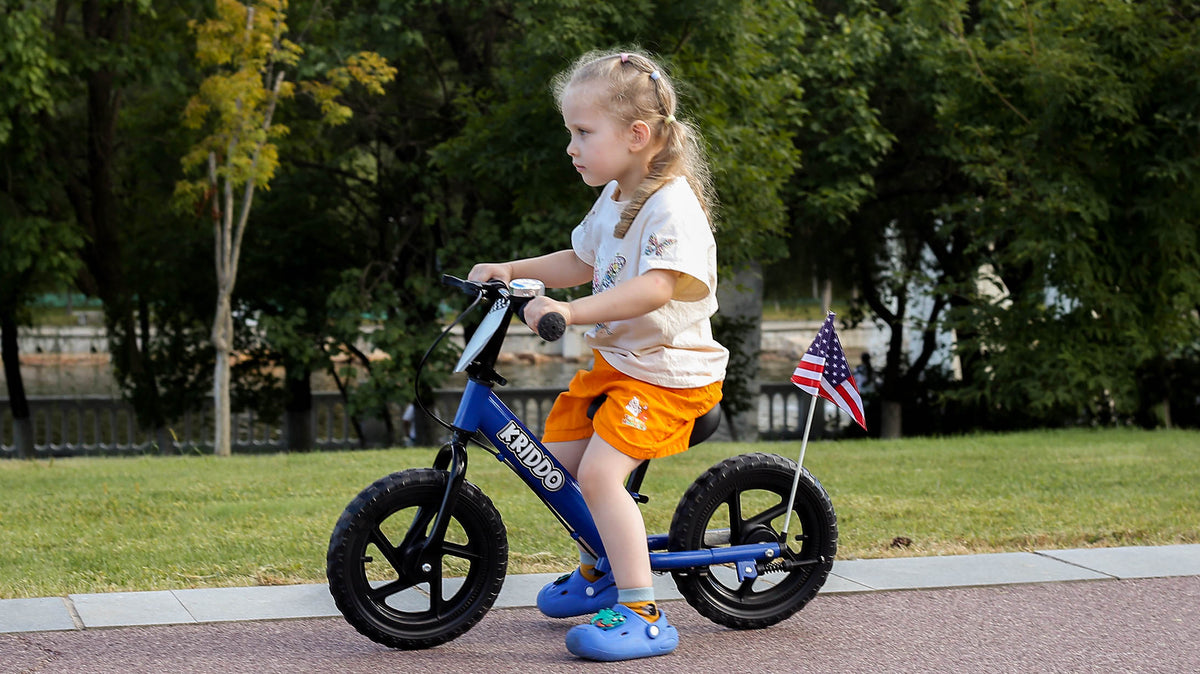 How to Teach Children Manners:
Simple Lessons That Start Early