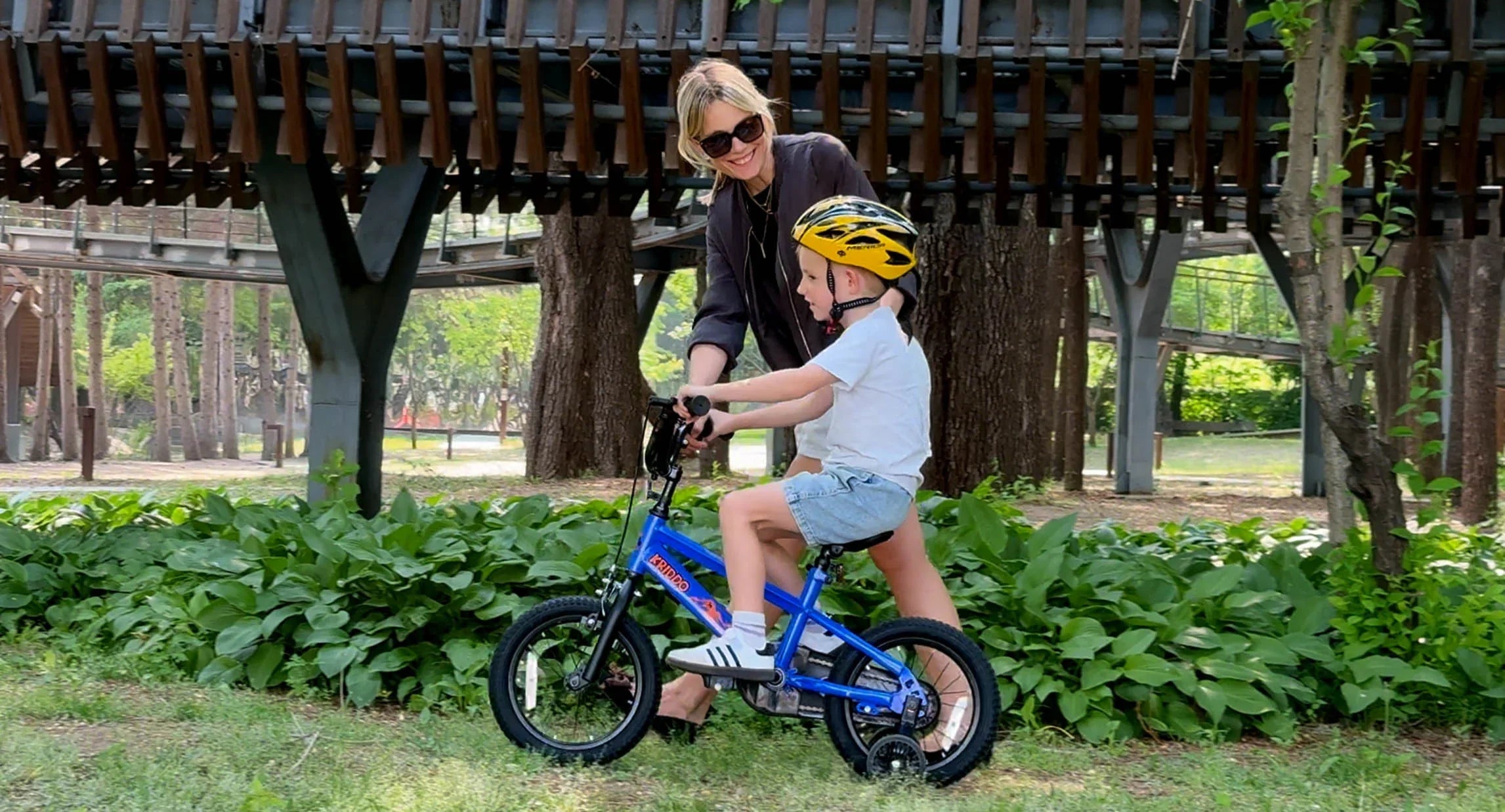 How to Brake on a Bike: Teaching Kids Safe, Confident Stops