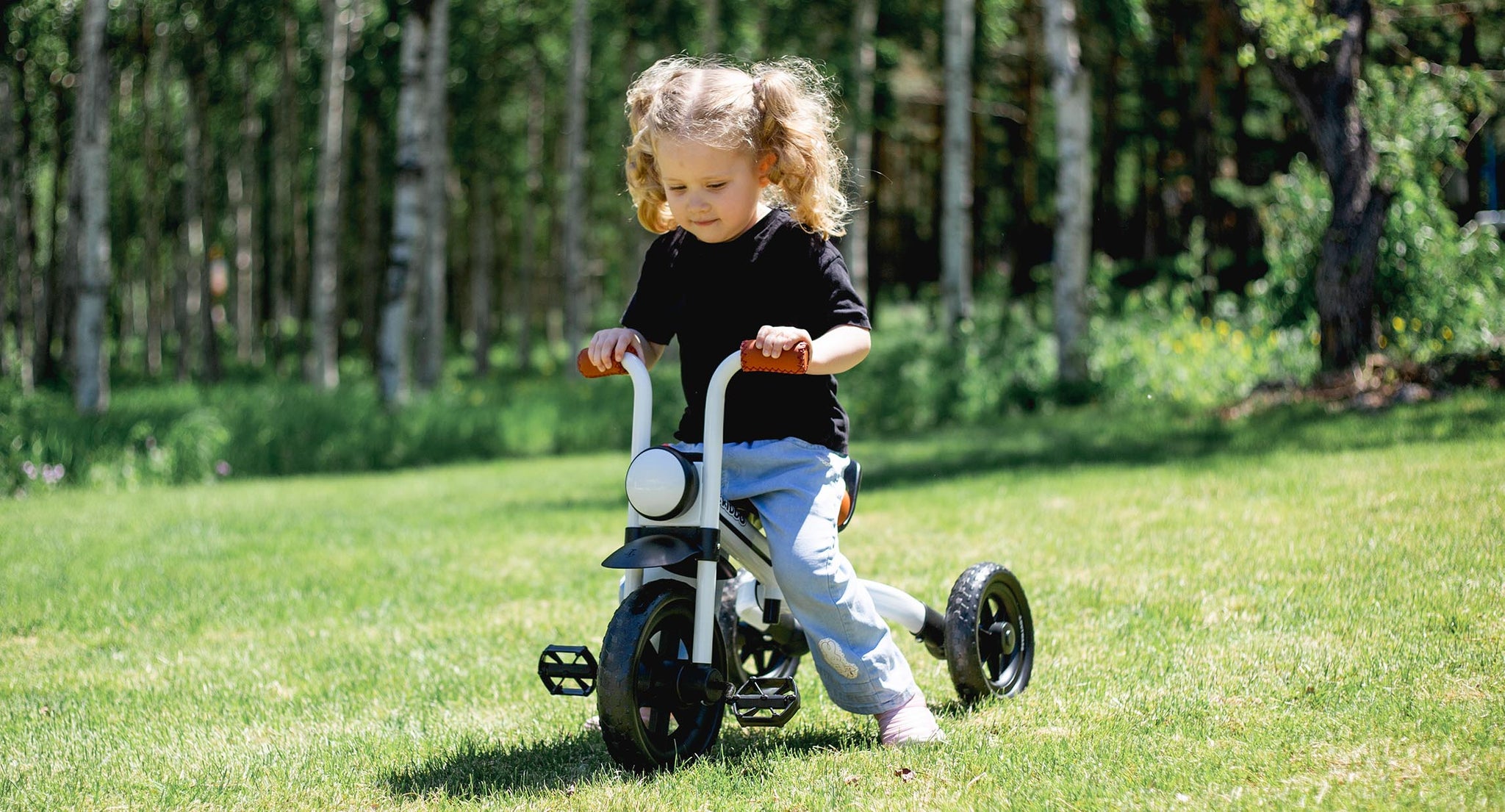 Team Sports vs Individual Sports: Which Is Better for Your Child?