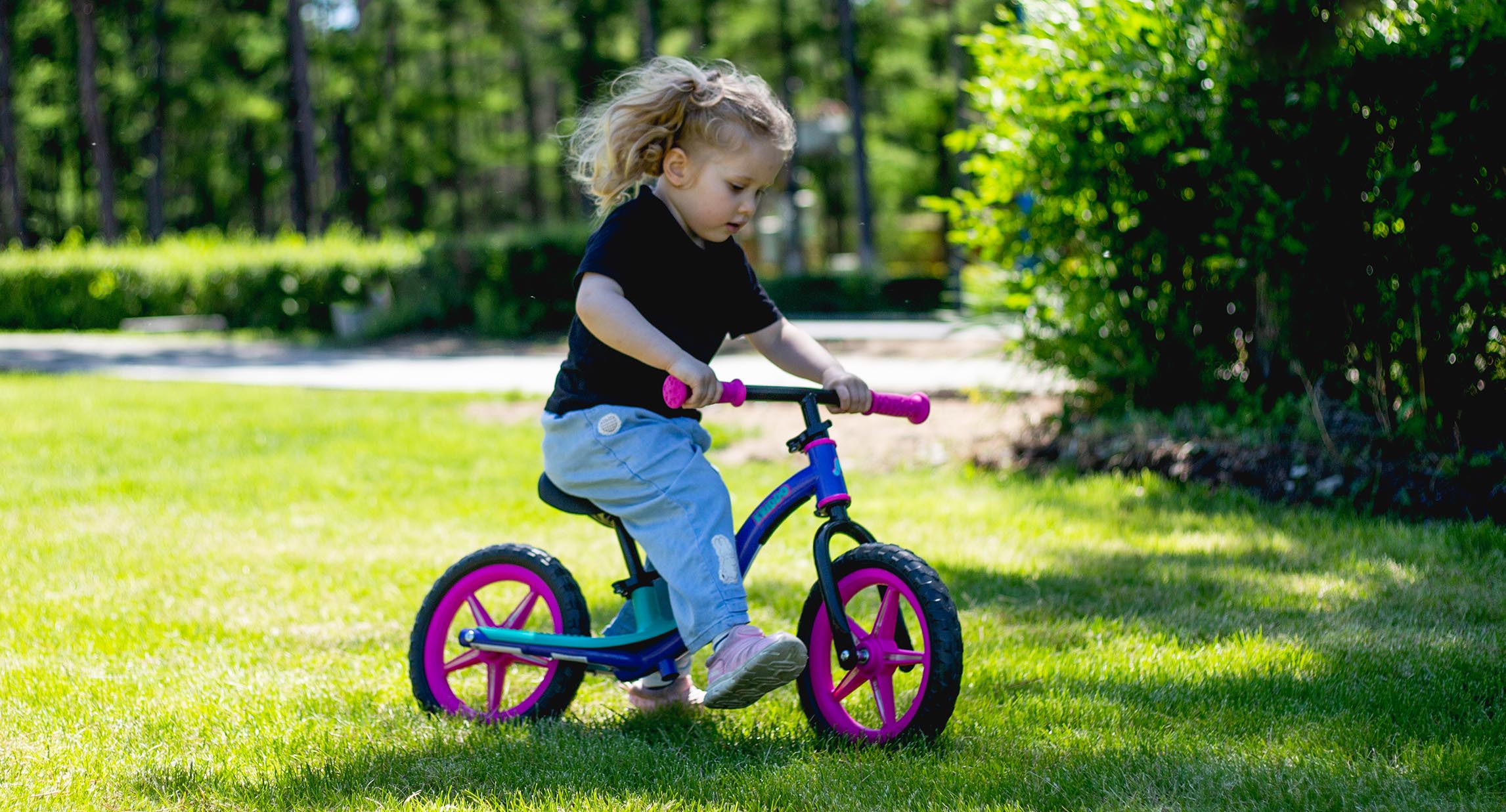 How to Discipline Toddlers:
Gentle Ways to Teach Boundaries