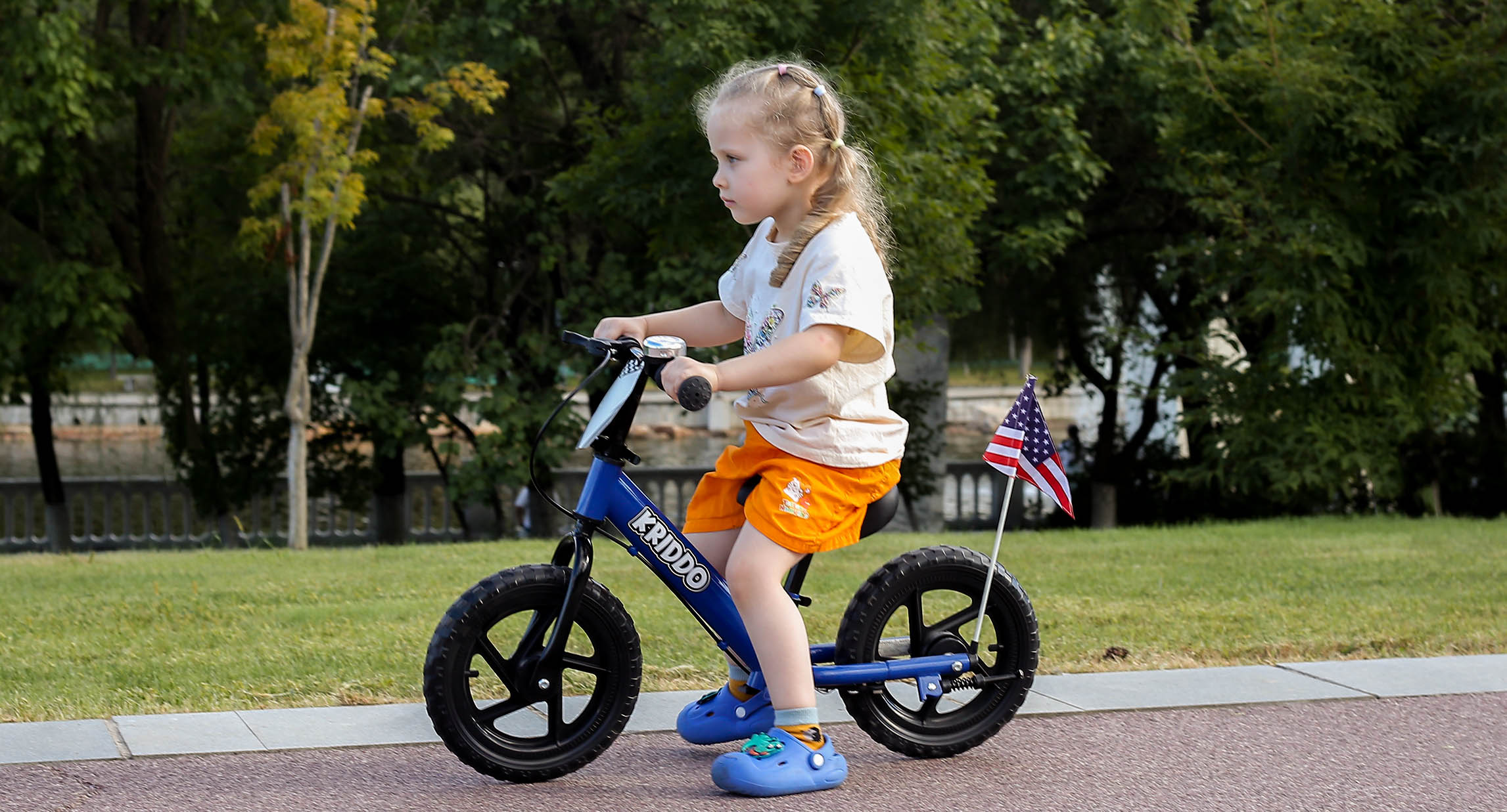 How to Teach Children Manners:
Simple Lessons That Start Early