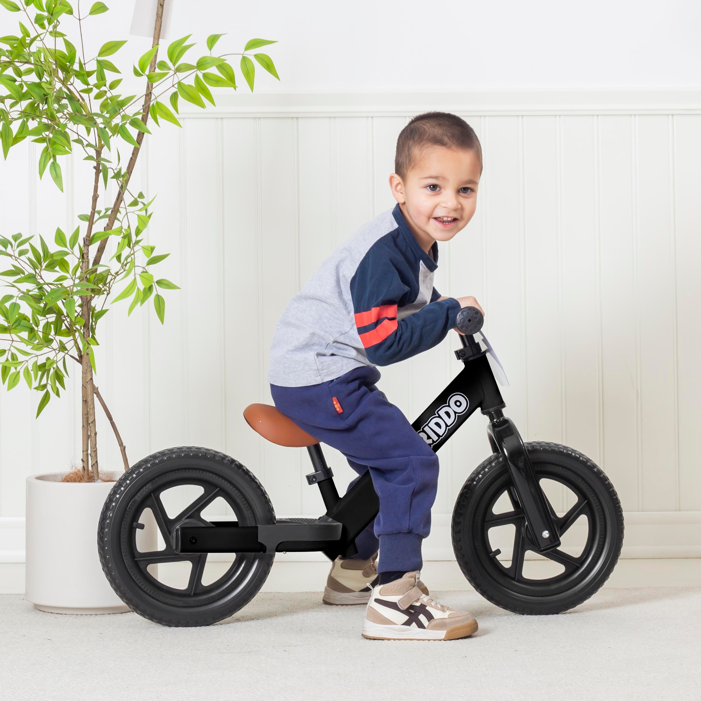 KRIDDO Toddler Beginner Bike for 2 to 5 Years Old with DIY Colorful Stickers Black